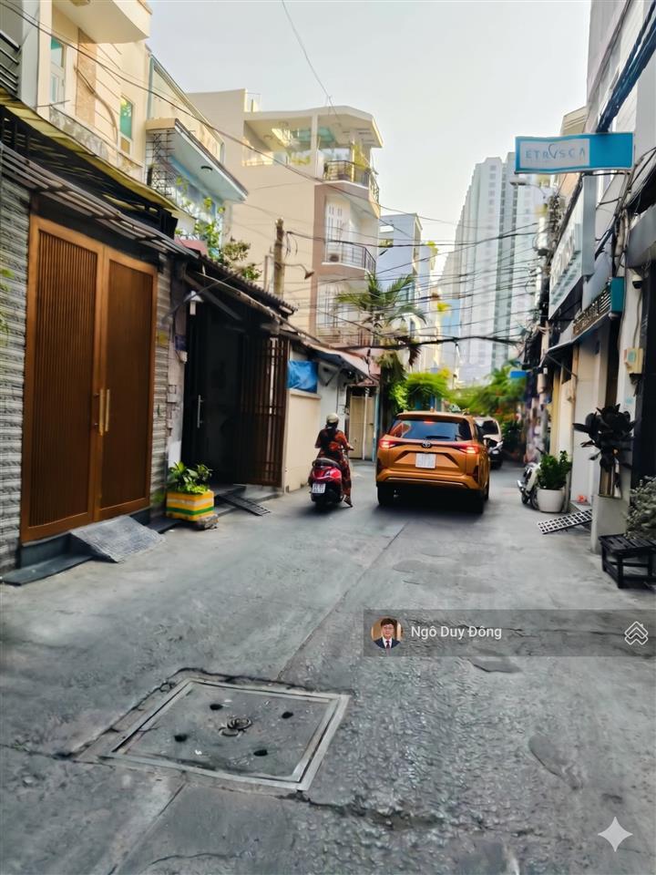 Nhà đẹp 2 tầng  hẻm xe hơi gần mặt tiền tạ quang bửu quận 8  nhỉnh 5 tỷ
