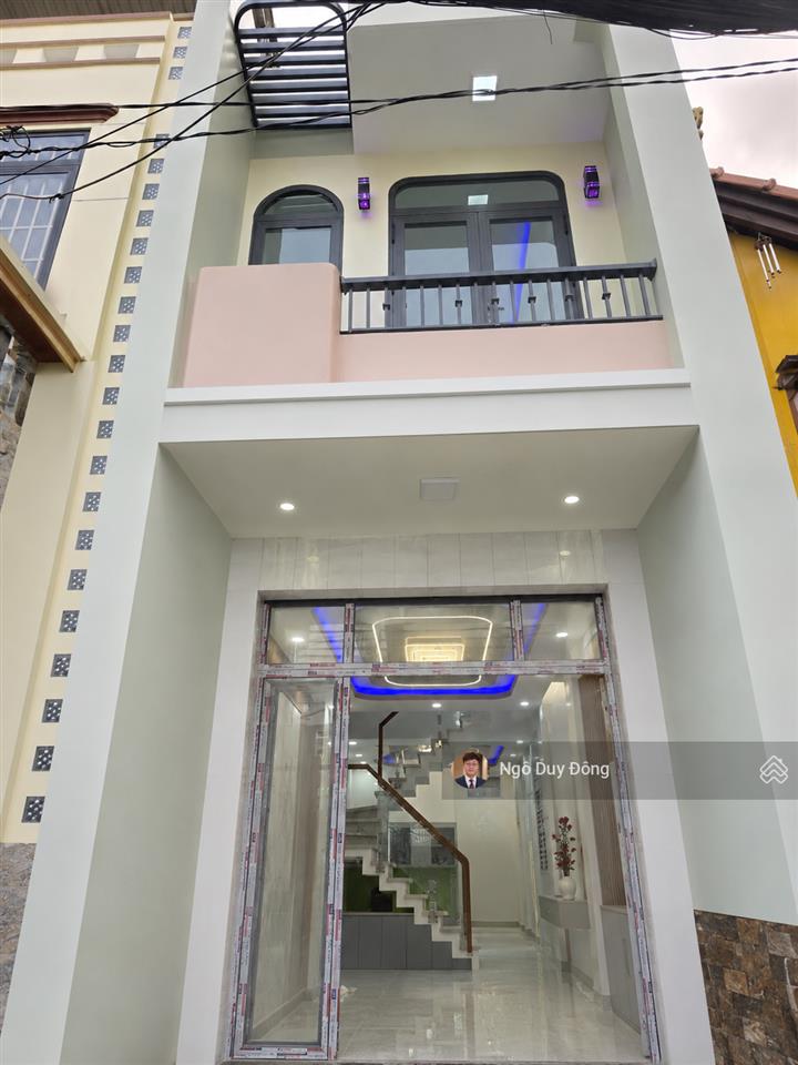 Bán nhà mới full nội thất  hẻm thẳng 1 trục ra mặt tiền, gần lương văn can ~ 50m2 nhỉnh 4 tỷ
