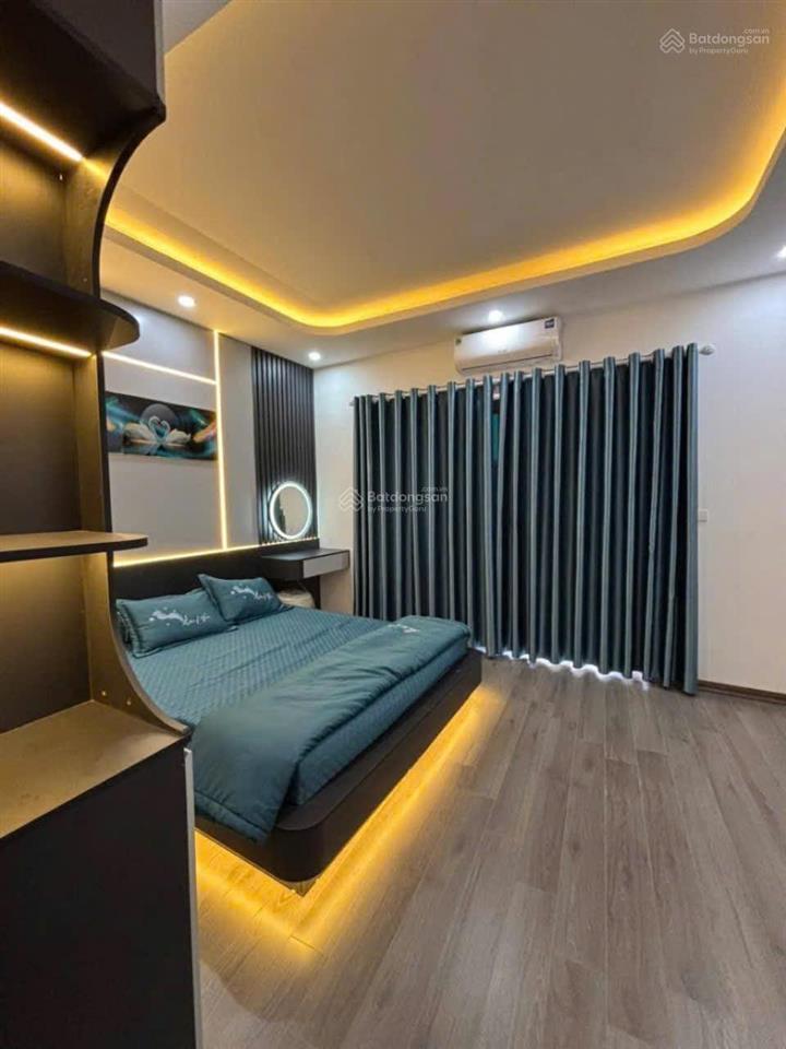 Nhà phố ngô thì nhậm phan đình giót ô tô kinh doanh 42m 5 tầng  8.9 tỷ