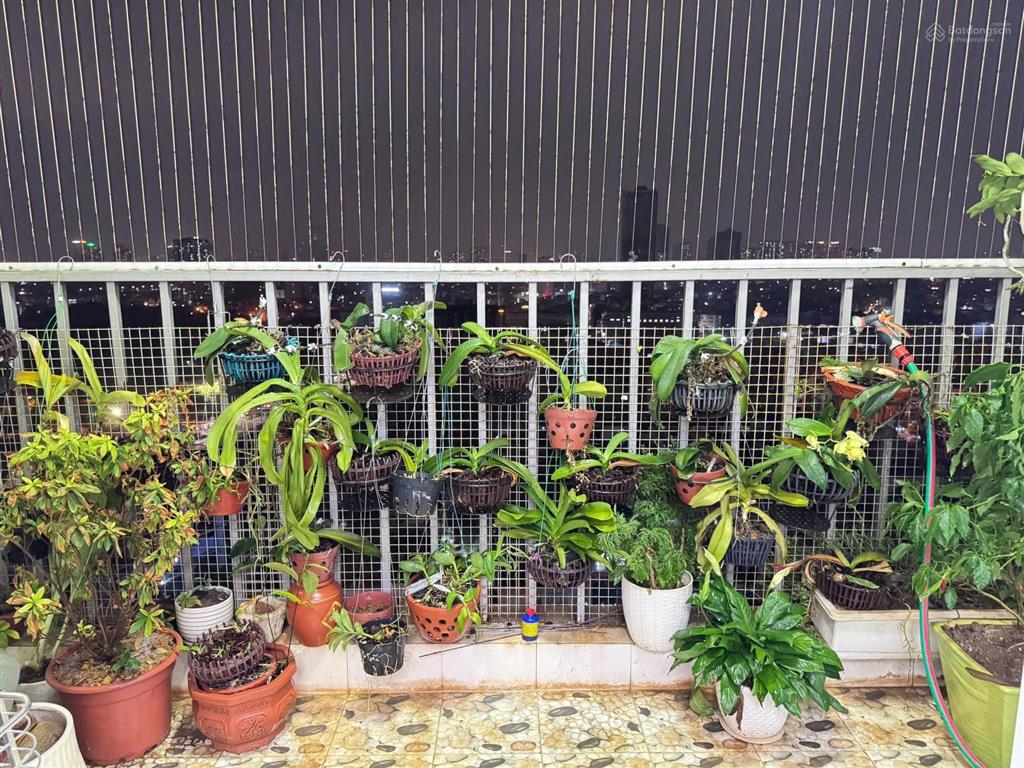 Bán căn hộ ct4 văn khê hà đông 114m 3pn, 2wc giá chỉ 5,4 tỷ thương lượng căn rộng  vị trí đẹp