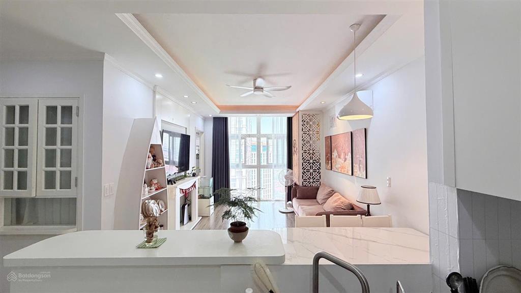 Bán căn hộ 3 phòng ngủ  usilk city 94m2 tầng trung đẹp giá chỉ 5.65 tỷ