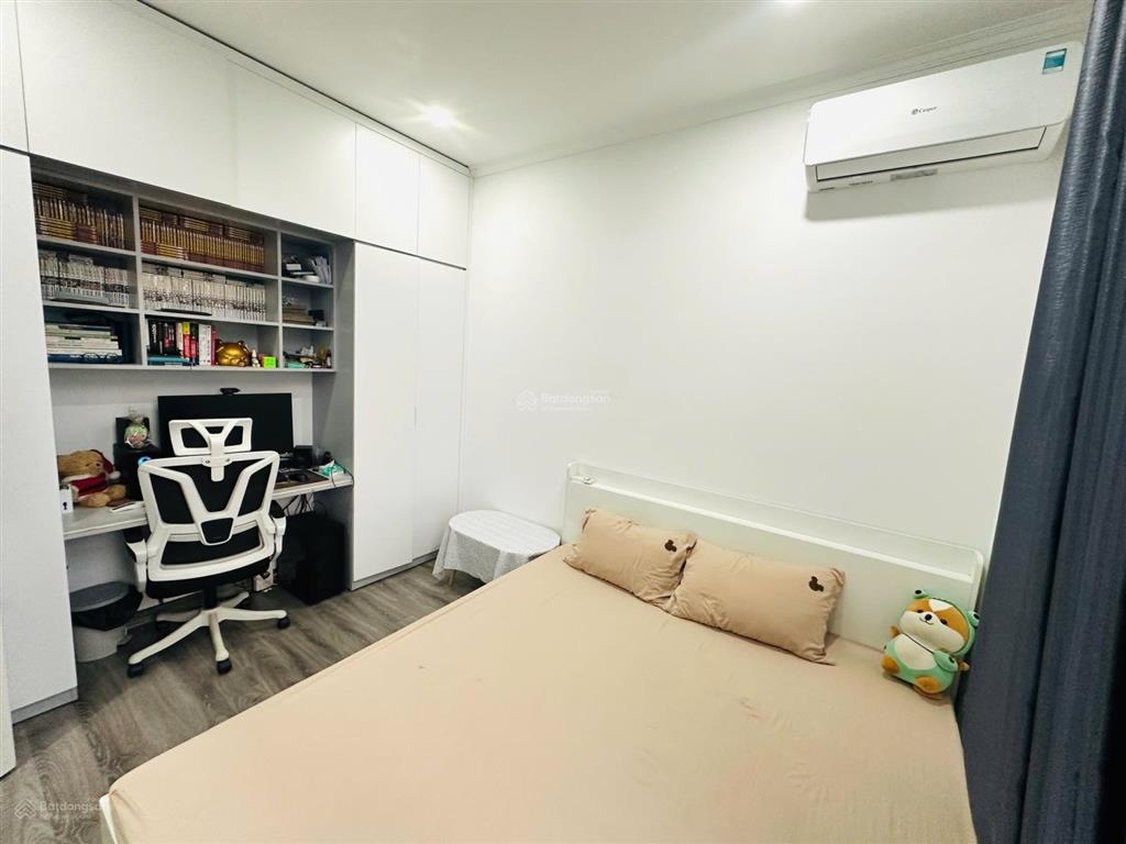 Bán căn hộ 3 phòng ngủ  usilk city 94m2 tầng trung đẹp giá chỉ 5.65 tỷ