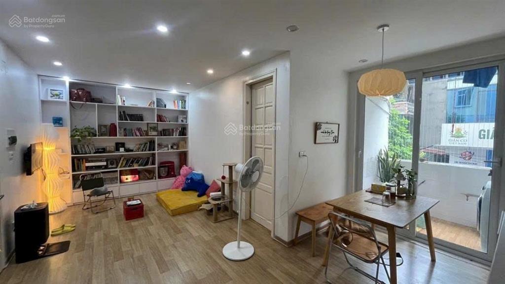 Bán căn hộ cc văn khê hà đông 70m 2pn giá chỉ 3.5 tỷ. tầng trung ban công rộng đẹp