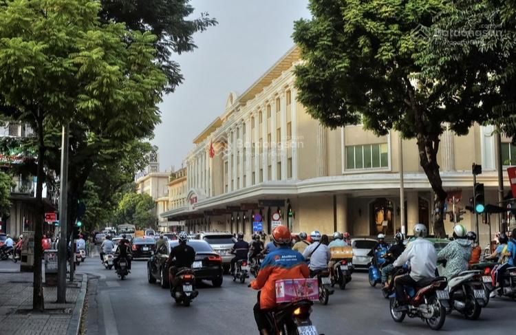 Bán nhà riêng tại phố hàng bài, 10,6 tỷ, 53,5m², chính chủ uy tín