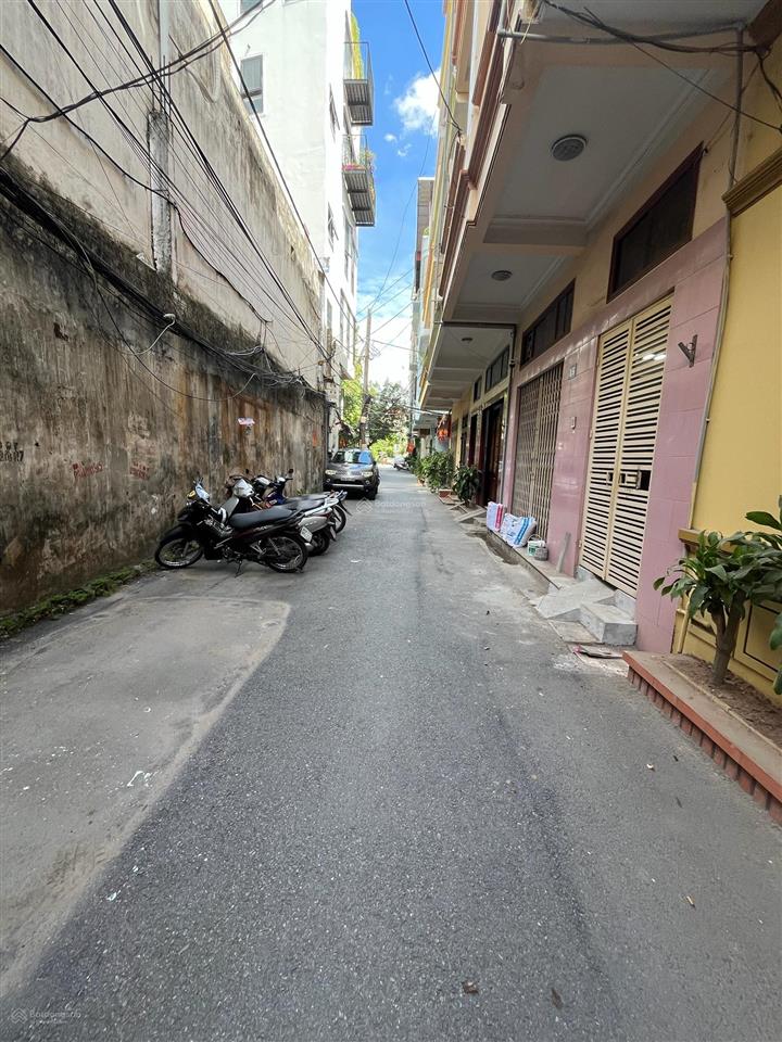 Bán gấp nhà phố phan đình giót  4 tầng 2 mặt thoáng  ngõ ô tô