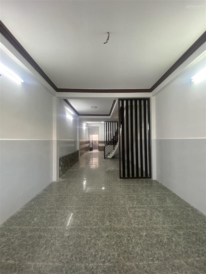 Nhà hiếm hẻm oto 92m2 nhỉnh 6 tỷ tại phường đômg hưng thuận quận 12