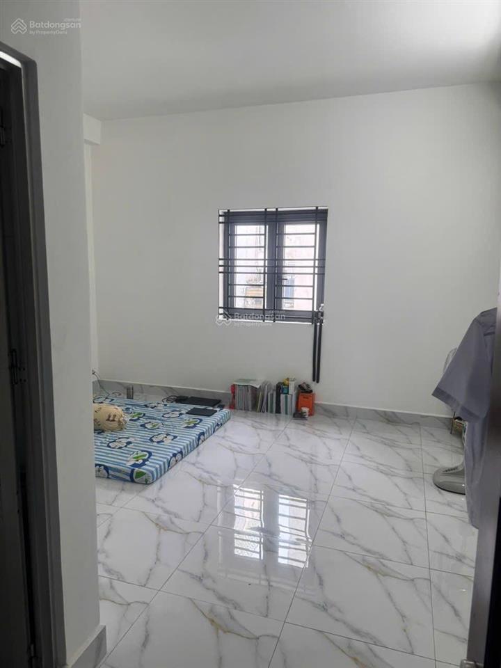 Cần bán căn nhà mặt tiền kinh doanh đường dương thị giang đối diện ga tham lương sài gòn