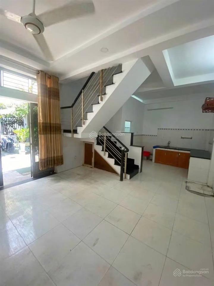 Chi thuê nhà trường chinh 6.5 triệu/ tháng