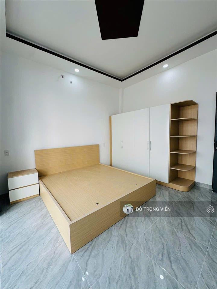 Nhà mới 2 mặt hẻm xe hơi, đường 6  p. tăng nhơn phú b