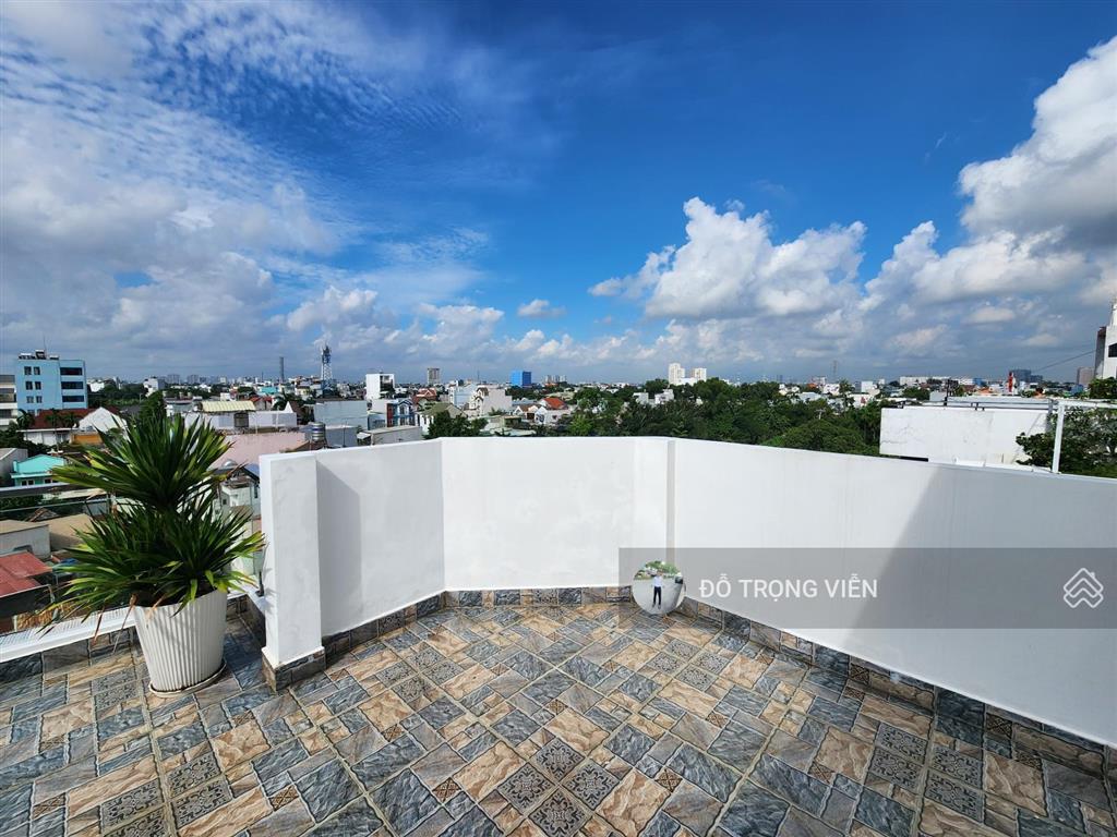 Nhà mới 5 tầng  mặt tiền đường  p. trường thọ  88.7m2