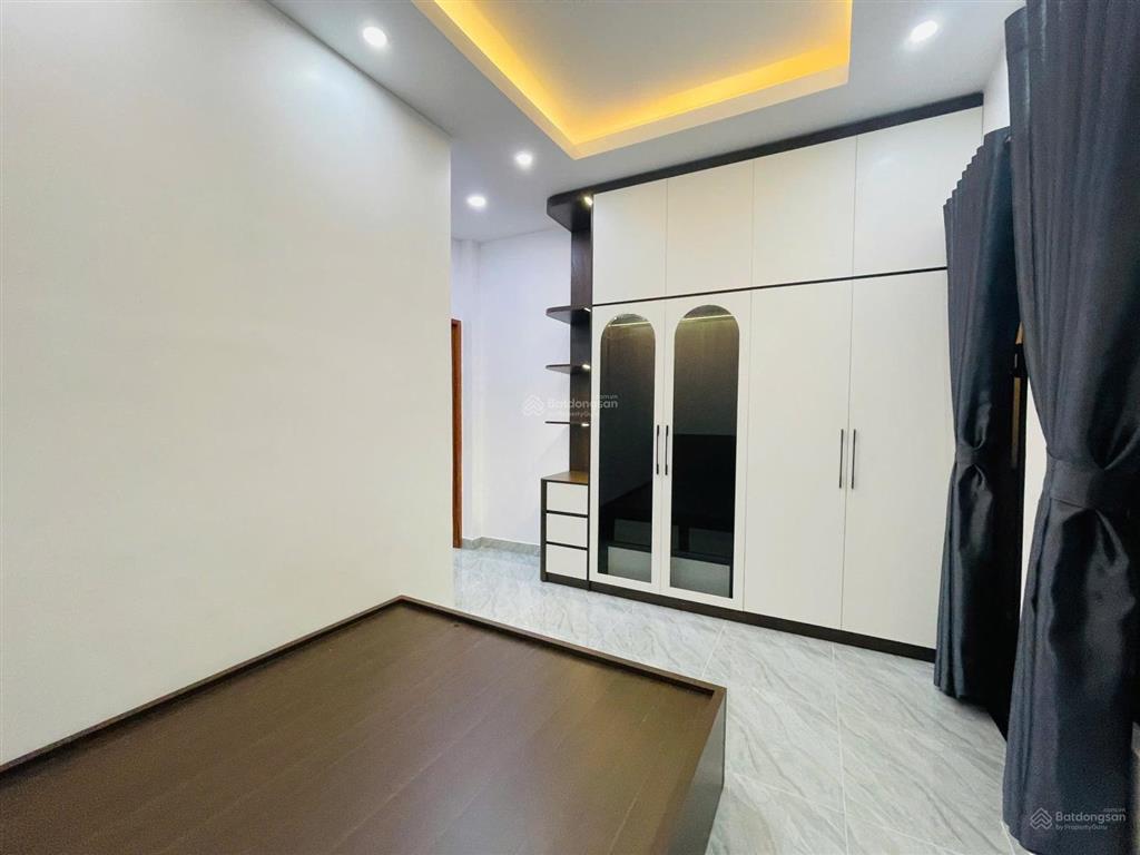 Bán căn nhà 2 mặt tiền đường trần xuân soạn