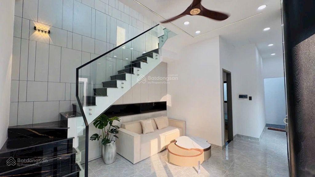 Biệt thự mini nằm trong khu vực quận 7 khu dân cư yên tĩnh giáp phú mỹ hưng
