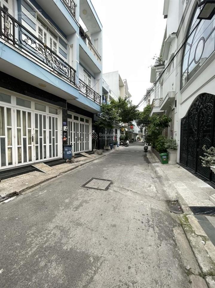 Đất vàng phân lô hẻm 7m  dt 60m2 (4 x 15m) đường số 11 bình  chính chủ cần bán gấp trong tết