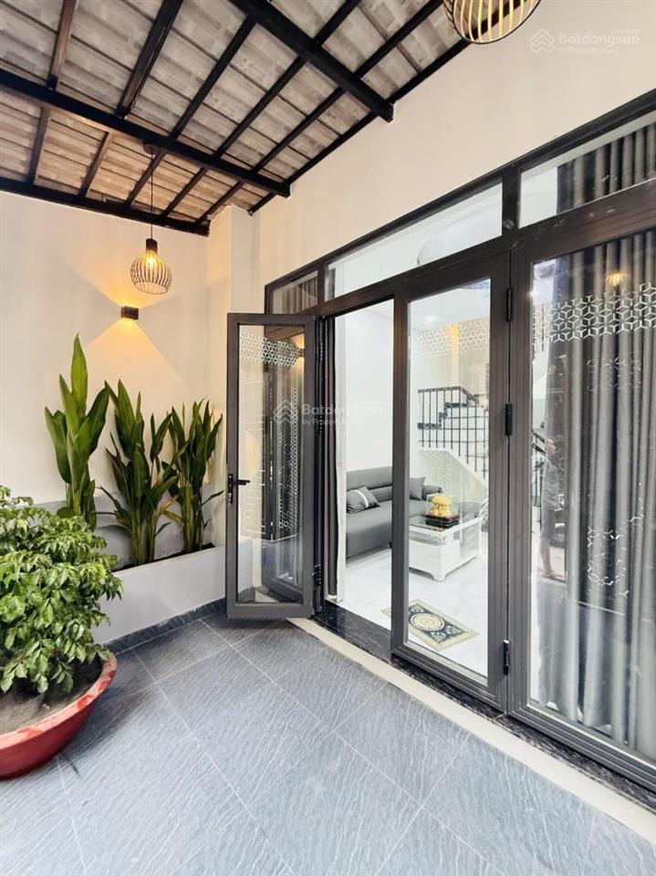 Nhà mới chế lan viên 56m2 full nội thất xịn hxh 6m thông chỉ 5.5 tỷ