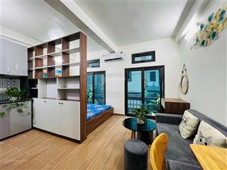 Săn ngay! tòa chdv nguyễn ngọc vũ 18pkk, dt 1.3 tỷ/n, sát phố, lô góc, sẵn vận hành, full pccc gpxd