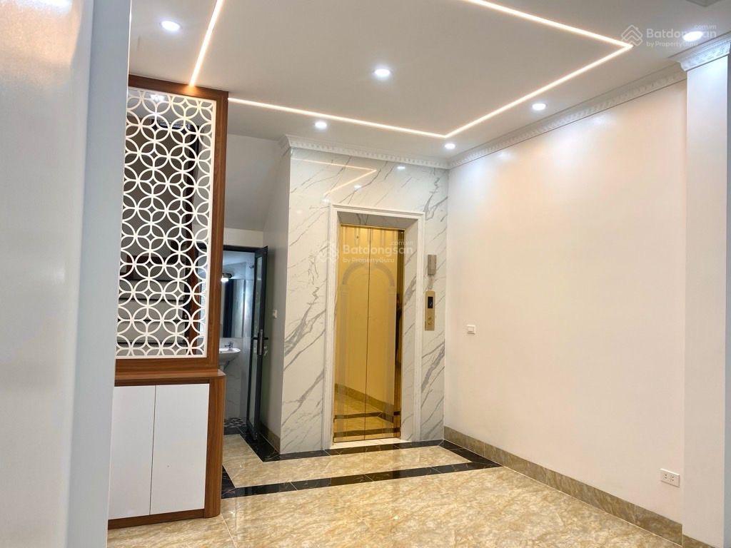 Bán nhà cầu giấy. 47m2 x7t. 2 mặt ngõ gần ô tô. kinh doanh. full nội thất ở ngay. 14 tỷ