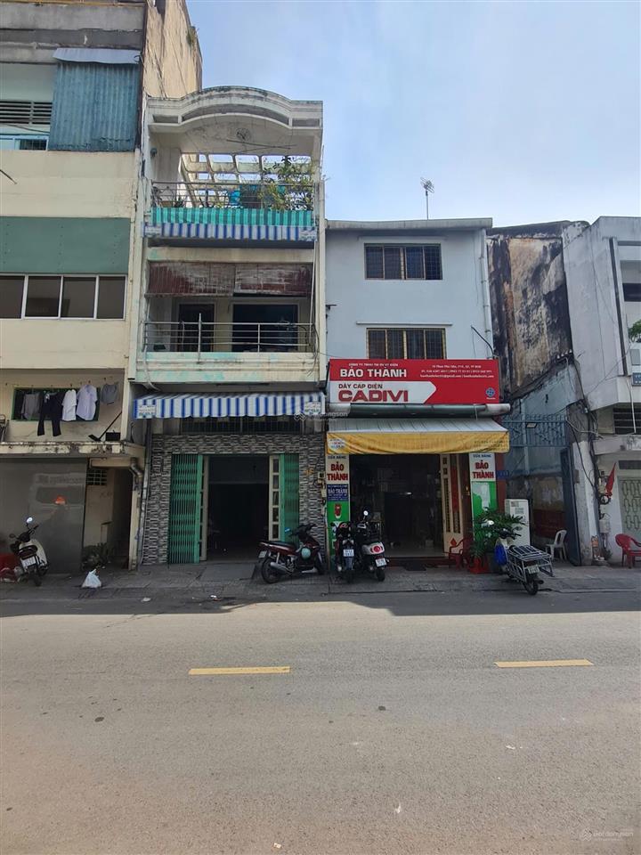 Bán nhà mặt tiền quận 5, 12 phan phú tiên, p. chợ lớn, dt 4m x 21m giá 19,5 tỷ