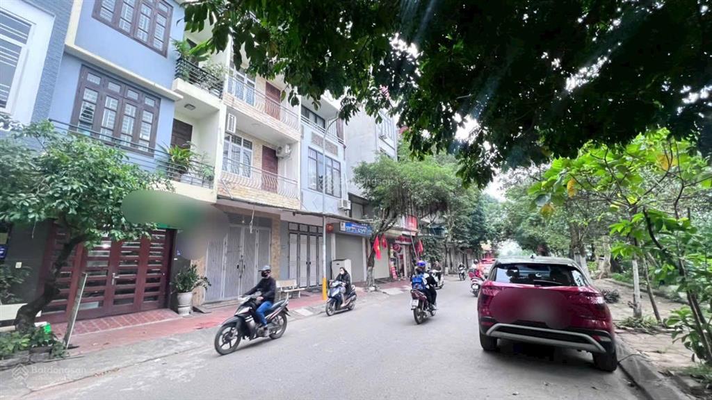 Nhà 5 tầng dv kiến hưng 50m2 view cienco  trục đường 14 m 2 vỉa hè. nhà sẵn ô chờ thang máy