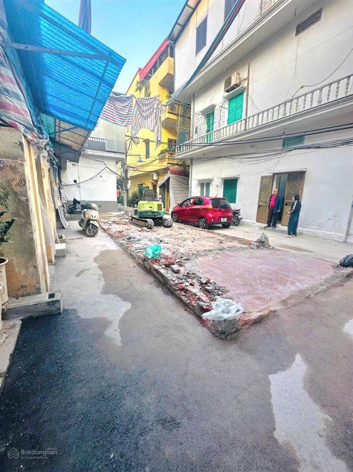 Bán đất văn la  47m2  4 mặt thoáng cực hiếm, ô tô đỗ cửa vào nhà