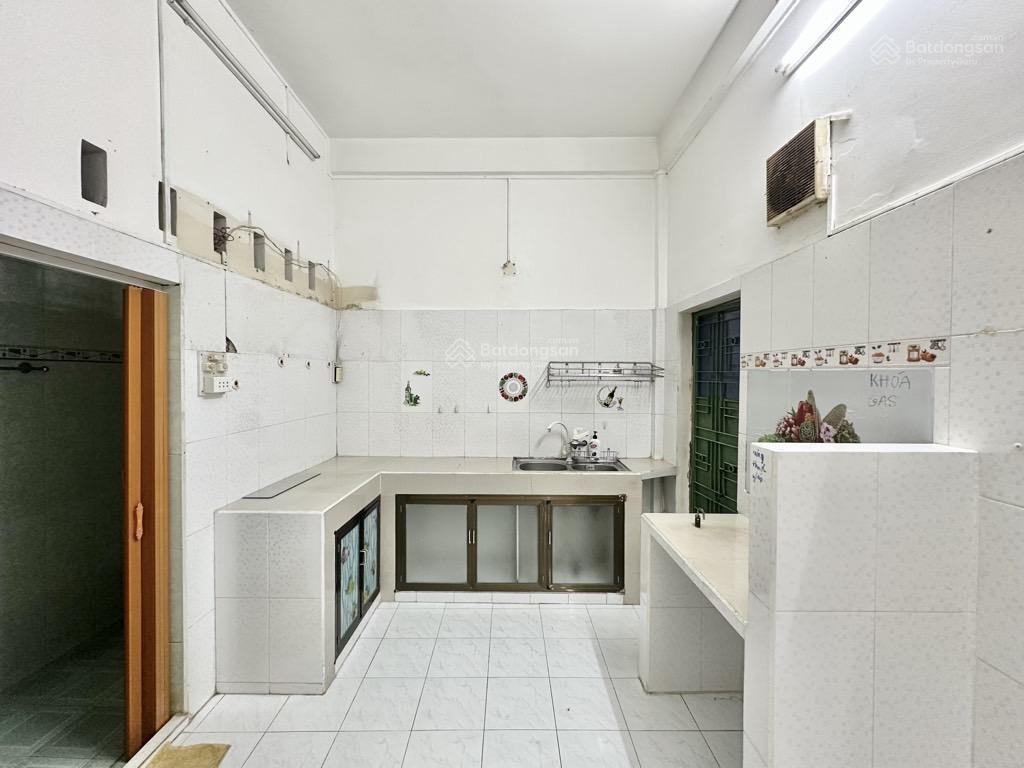 66m2  8,8 tỷ  thích quảng đức  phú nhuận  2 lầu  hẻm rộng