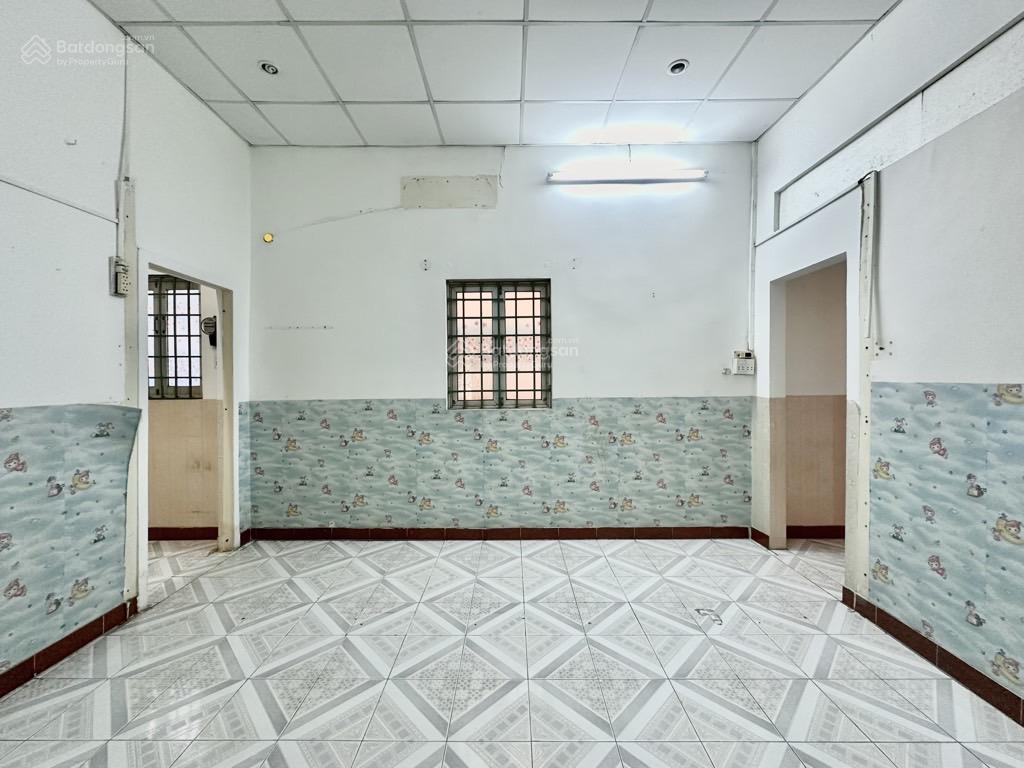 66m2  8,8 tỷ  thích quảng đức  phú nhuận  2 lầu  hẻm rộng