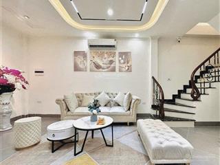 Bán nhà phố giảng võ, nhà 2 thoáng, ngõ nông, kinh doanh, 36m 3 ngủ, 12 tỷ 250 triệu