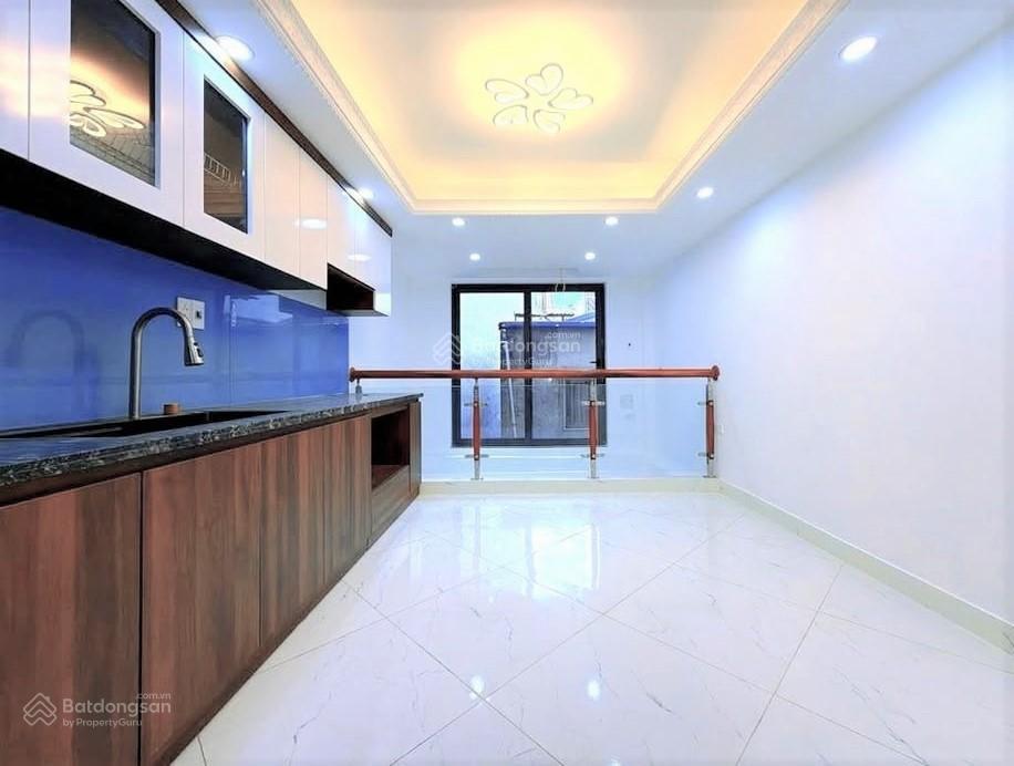 Bán nhà mới đẹp phố yên lãng đống đa, 29.5m2 5 tầng, gần ô tô, 8.95 tỷ