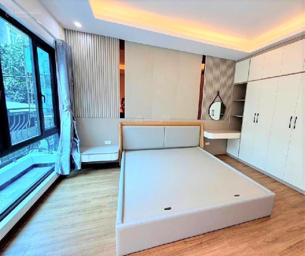 Bán nhà riêng phố vạn phúc ba đình, ô tô đỗ cửa, ngõ thông, 32m2, nhỉnh 10 tỷ