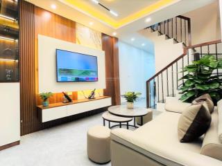 Bán nhà riêng phố kim mã ba đình, ngõ thông, ô tô đỗ cửa, 30m2, 10.7 tỷ