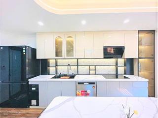 Bán nhà đường láng, gần ngã tư cầu giấy  láng, ngõ ô tô, 36m2 6 tầng, thang máy, 14 tỷ 8