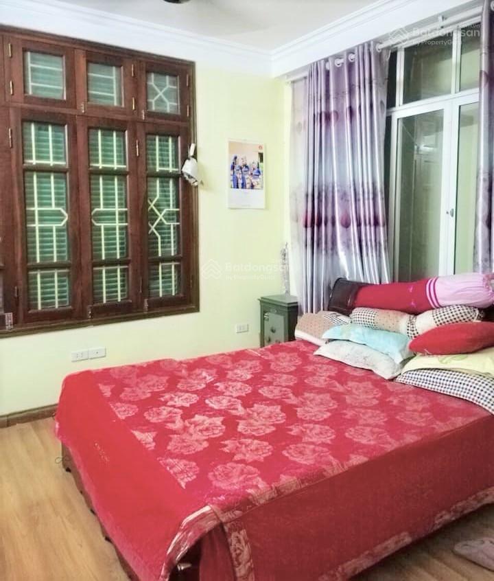 Bán nhà riêng phố kim mã, gần hồ, gần công viên, giáp quận cầu giấy, 5,4 tỷ