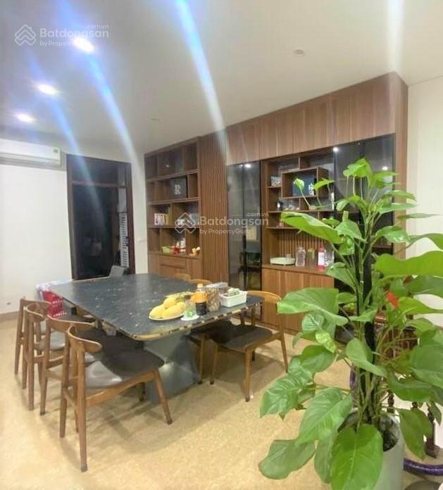 Bán nhà riêng phố giang văn minh, gần nút giao kim mã, ngõ nông, cách phố vài bước chân, 11.8 tỷ