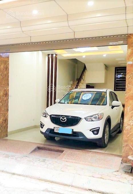 Nhỉnh 14 tỷ, nhà riêng 35m2, ngõ ô tô, kinh doanh, đường la thành, gần công viên thủ lệ