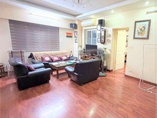 Bán căn hộ chung cư kim mã, ngọc khánh, lô góc 107m2 3 ngủ, ô tô ngay sảnh, nhỉnh 8 tỷ