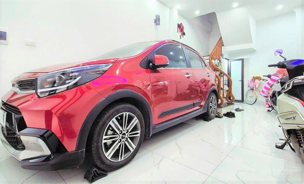 Bán nhà riêng đường láng, ngõ ô tô, gara, kinh doanh, 32m², 5 tầng, 10,6 tỷ