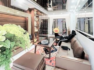 Nhà mới đẹp, ở ngay, trung tâm ba đình, 6 tầng, thang máy, 15,8 tỷ