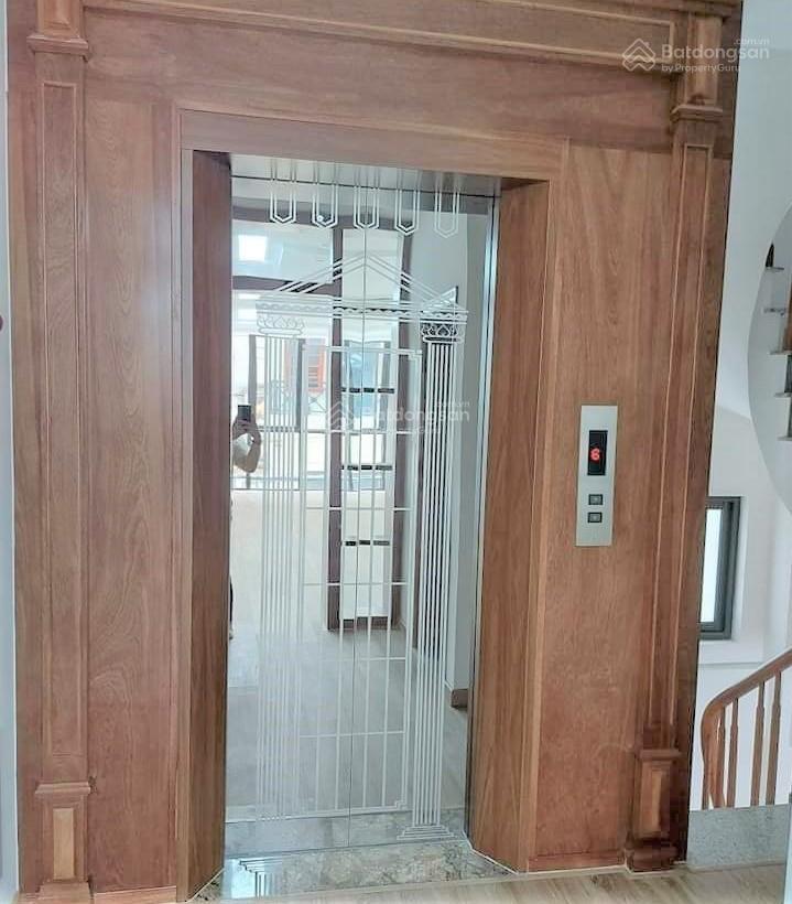 Nhà mới, đẹp 6 tầng, thang máy, 2 thoáng, kim mã  trung tâm ba đình, nhỉnh 10 tỷ