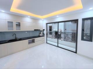 Nhà đẹp la thành, 6 tầng, full nội thất, 10m ra ô tô tránh, giá 12 tỷ