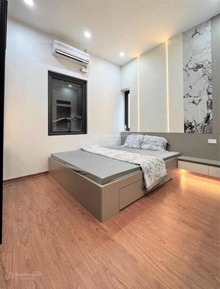 Bán nhà phố đội nhân, ba đình, mặt ngõ 3 gác, kinh doanh, 30m2, 4 tầng, 10,2 tỷ
