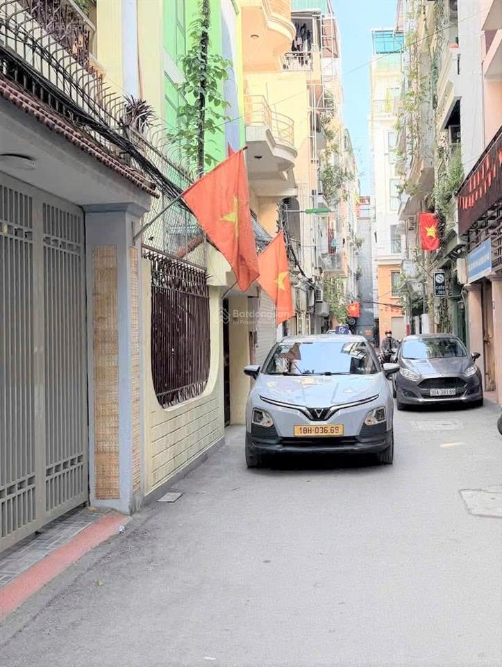 Nhỉnh 13 tỷ, nhà phố kim mã, ba đình, mặt ngõ ô tô tránh, ngõ thông, kinh doanh