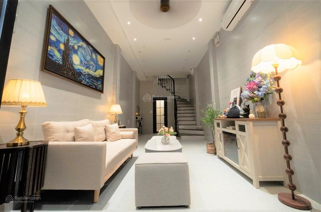 Nhỉnh 15 tỷ, nhà ngõ ô tô, kinh doanh, dòng tiền ổn định, phố kim mã thượng, ba đình