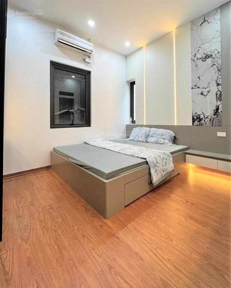 Bán nhà phố hoàng hoa thám, ba đình, 36m2 5 tầng, thang máy, 12,7 tỷ