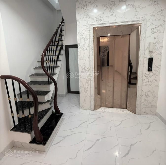Nhỉnh 10 tỷ, nhà riêng kim mã, ba đình, 2 thoáng, 6 tầng, thang máy