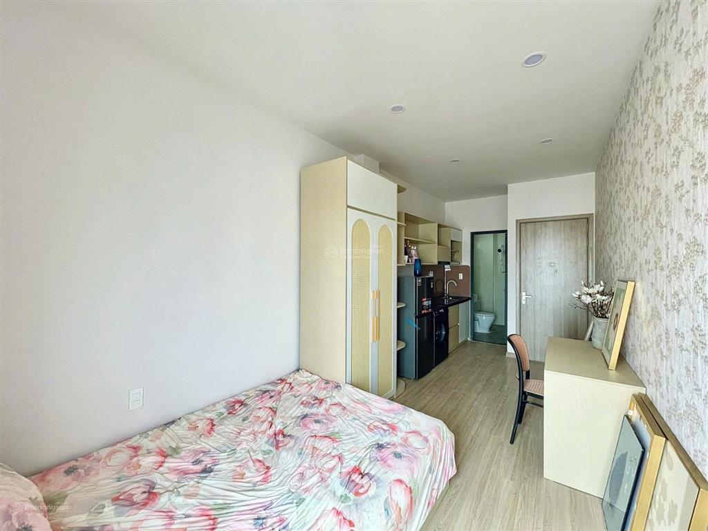 Bán nhà tân bình mới. dt 5.77m x 24.92m (nở 6,33) dtsd 483.5 m2, kcấu 6 tầng. 14 + 6 phòng