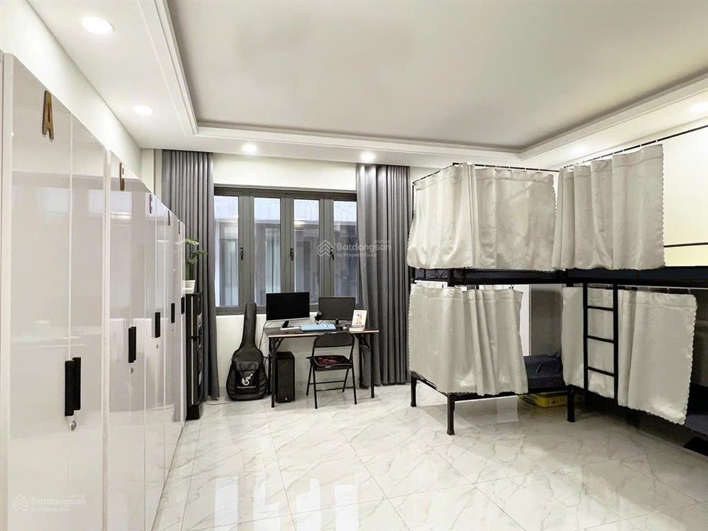 Cho thuê ký túc xá nam trong vạn phúc city phòng lớn có 6 giường, tủ đồ riêng, giá 1,85tr/tháng