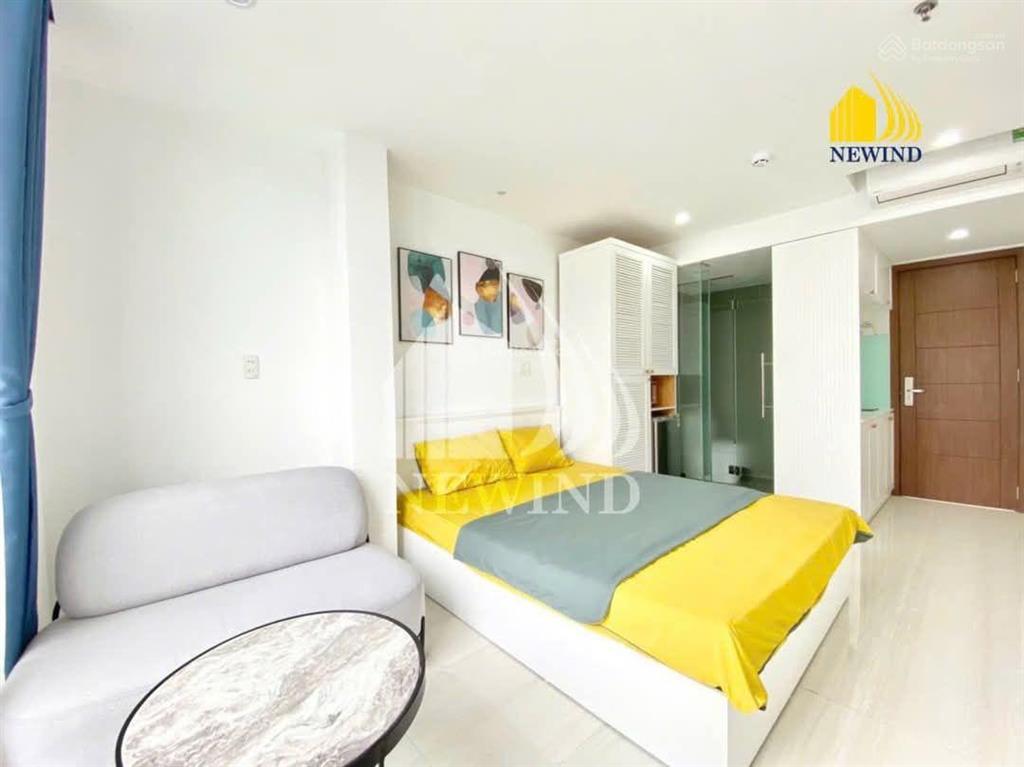 Cho thuê phòng ban công 30m2 quận 3 đ. nguyễn đình chiểu gần ueh hồ con rùa dinh độc lập cv tao đàn