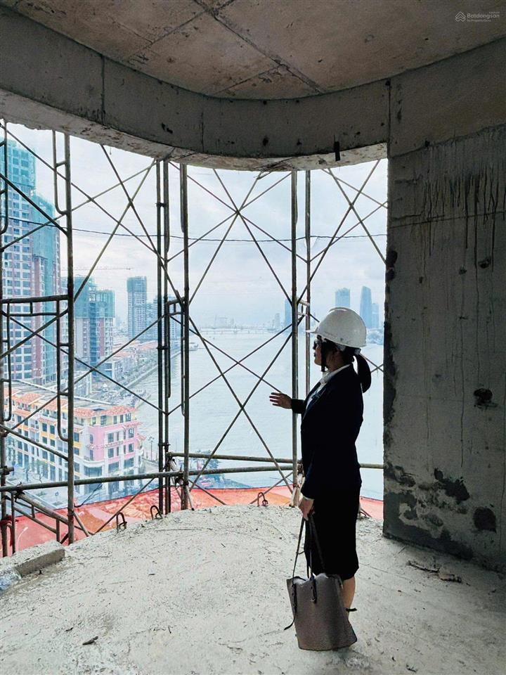 Nhận ngay bảng tính giá! căn 2pn 76m2 cạnh căn góc, view sông hàn và toàn thành phố, giá cực tốt