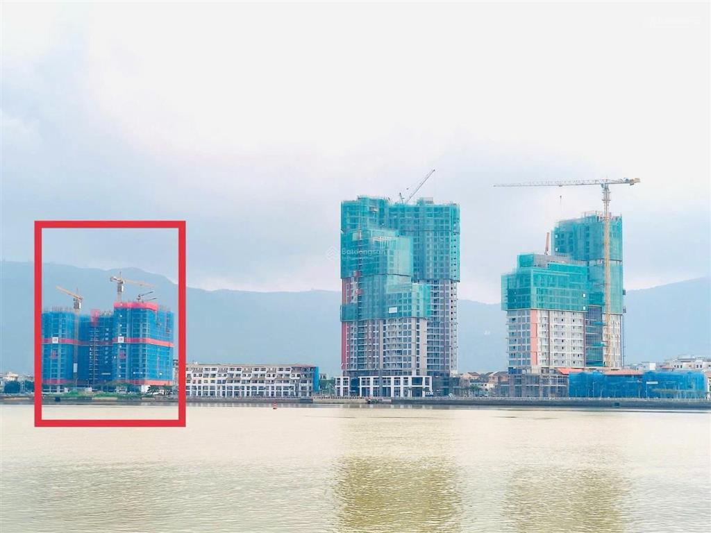 Khách cần tiền! bán gấp căn 2pn  tầng cao  view pháo hoa, sông hàn  giá ngang hđmb