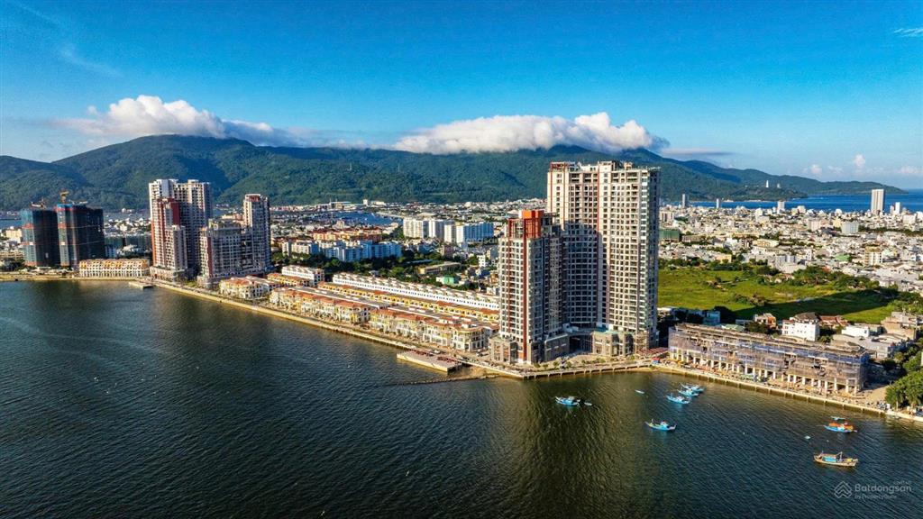 Bán nhanh căn hộ 1pn, giá nhẹ nhàng thương lượng tốt, tầng caoview sông, ngoài ra nhiều căn 2,9 tỷ
