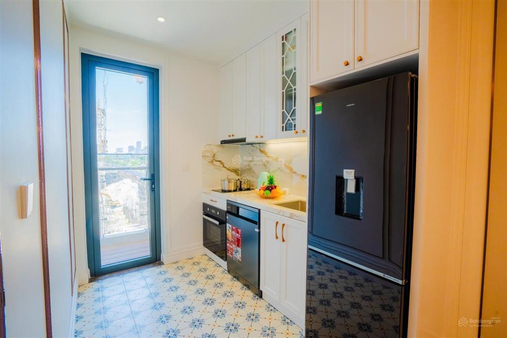 Sốc!!! quỹ căn 1pn+ siêu hot, tầng cao view đẹp giá cực tốt,chiếc khấu khủng   ngay nhận ưu đãi.
